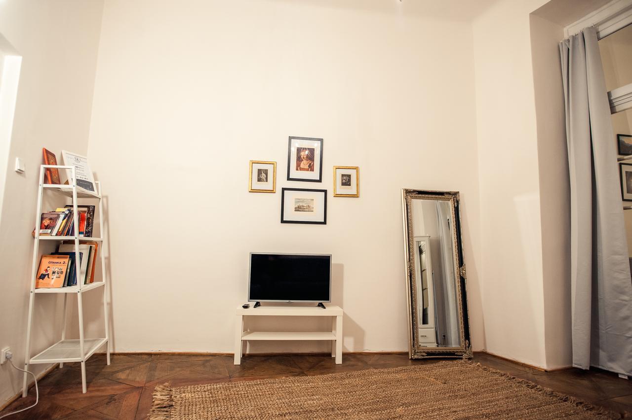 Apartment Astronomical Clock Prag Exterior foto